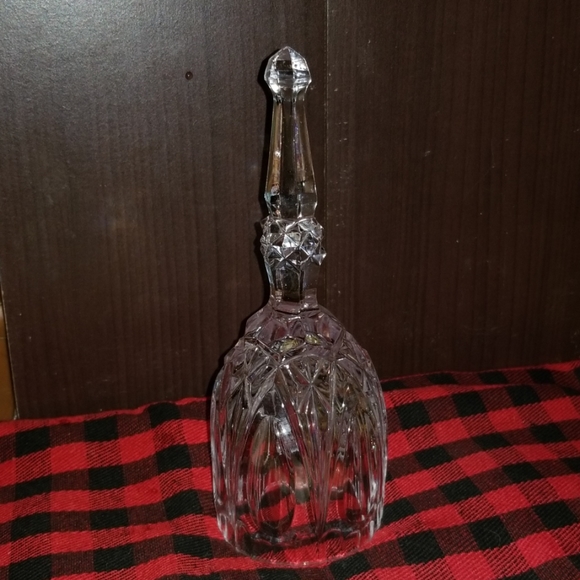 Crystal Bell - Picture 2 of 8
